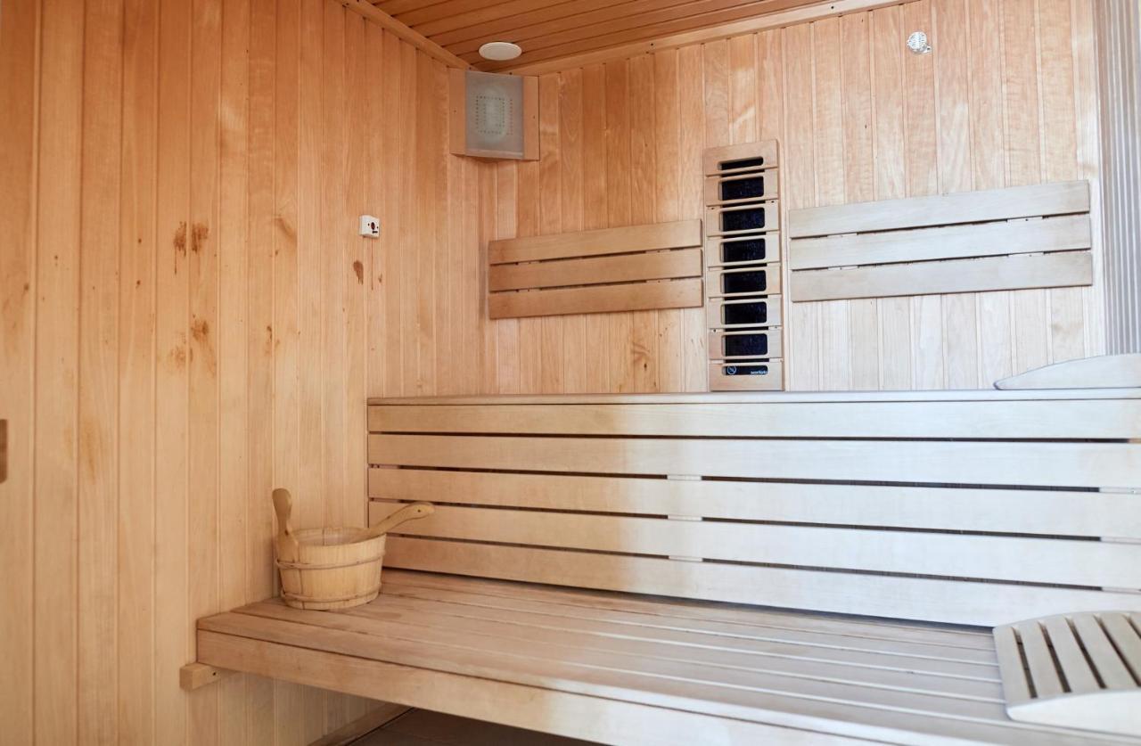 Cristalex Studio Aparthotel Pool & Spa Mamaia Nord Năvodari المظهر الخارجي الصورة