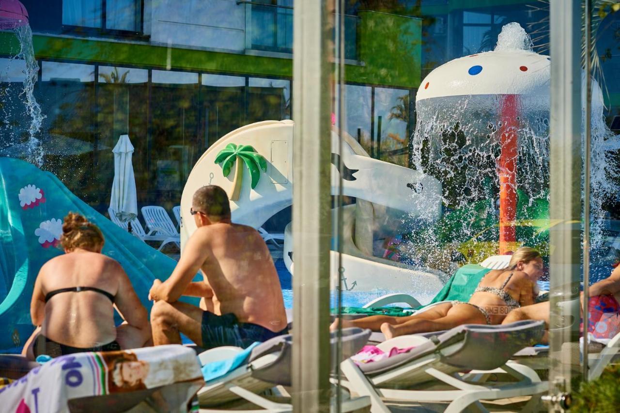 Cristalex Studio Aparthotel Pool & Spa Mamaia Nord Năvodari المظهر الخارجي الصورة